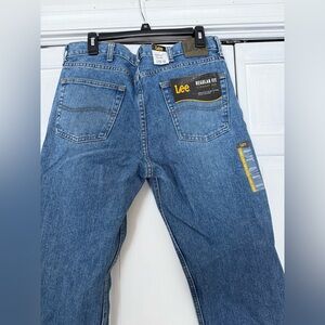 Lee Men's Classic Blue Straight Jeans